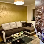 Sholiday Modern Cu Parcare Gratuita In Temeşvar