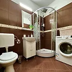 Apartment Sholiday Modern Cu Parcare Gratuita In Timisoara