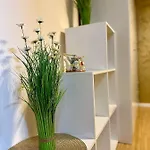 Apartment Sholiday Modern Cu Parcare Gratuita In